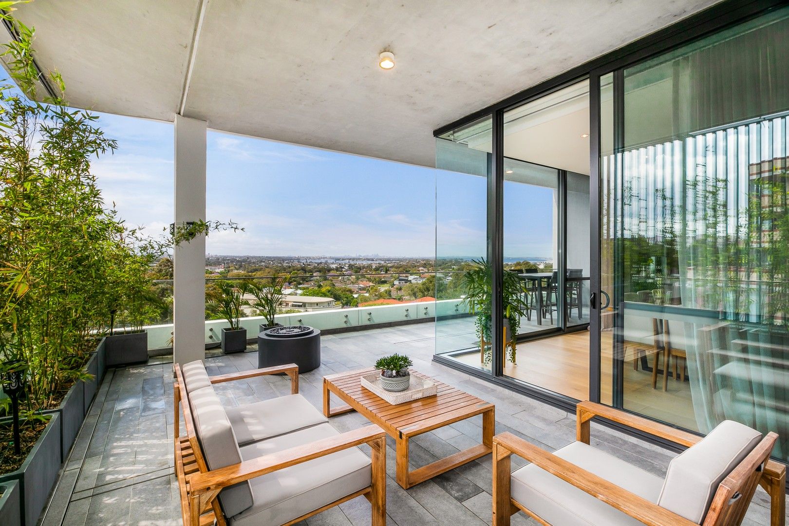 3 bedrooms Apartment / Unit / Flat in 43/5 Gurrier Avenue MIRANDA NSW, 2228