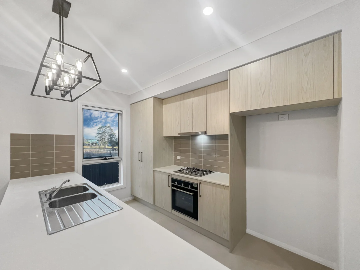 Additional image 5 of 653 Edmondson Avenue, Austral NSW 2179