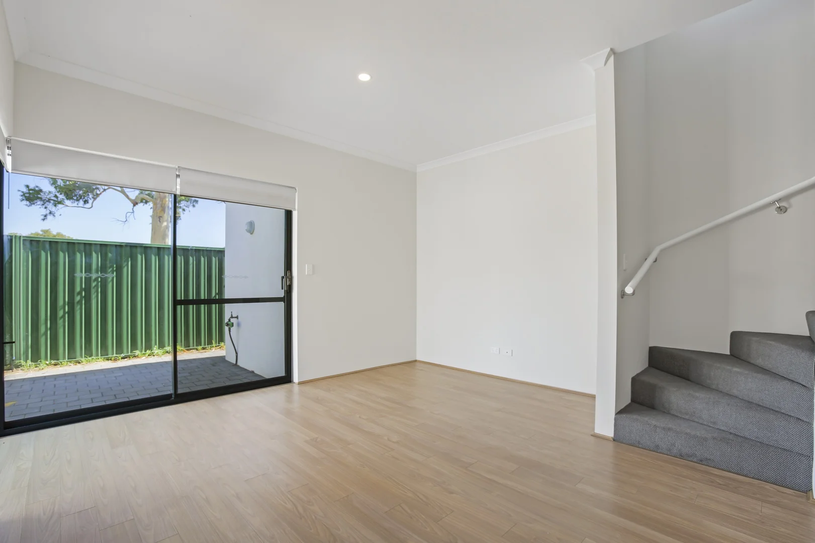 Additional image 7 of 1/13 Coolbellup Avenue, Coolbellup WA 6163