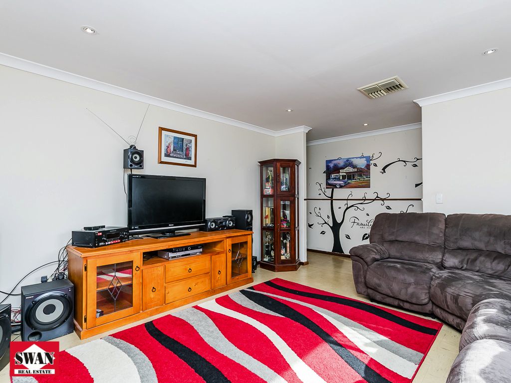 11 Meelah Way, Koongamia WA 6056, Image 1