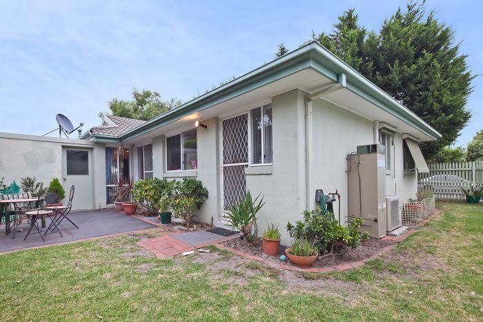 1/19 Fowler Street, Bonbeach VIC 3196, Image 2