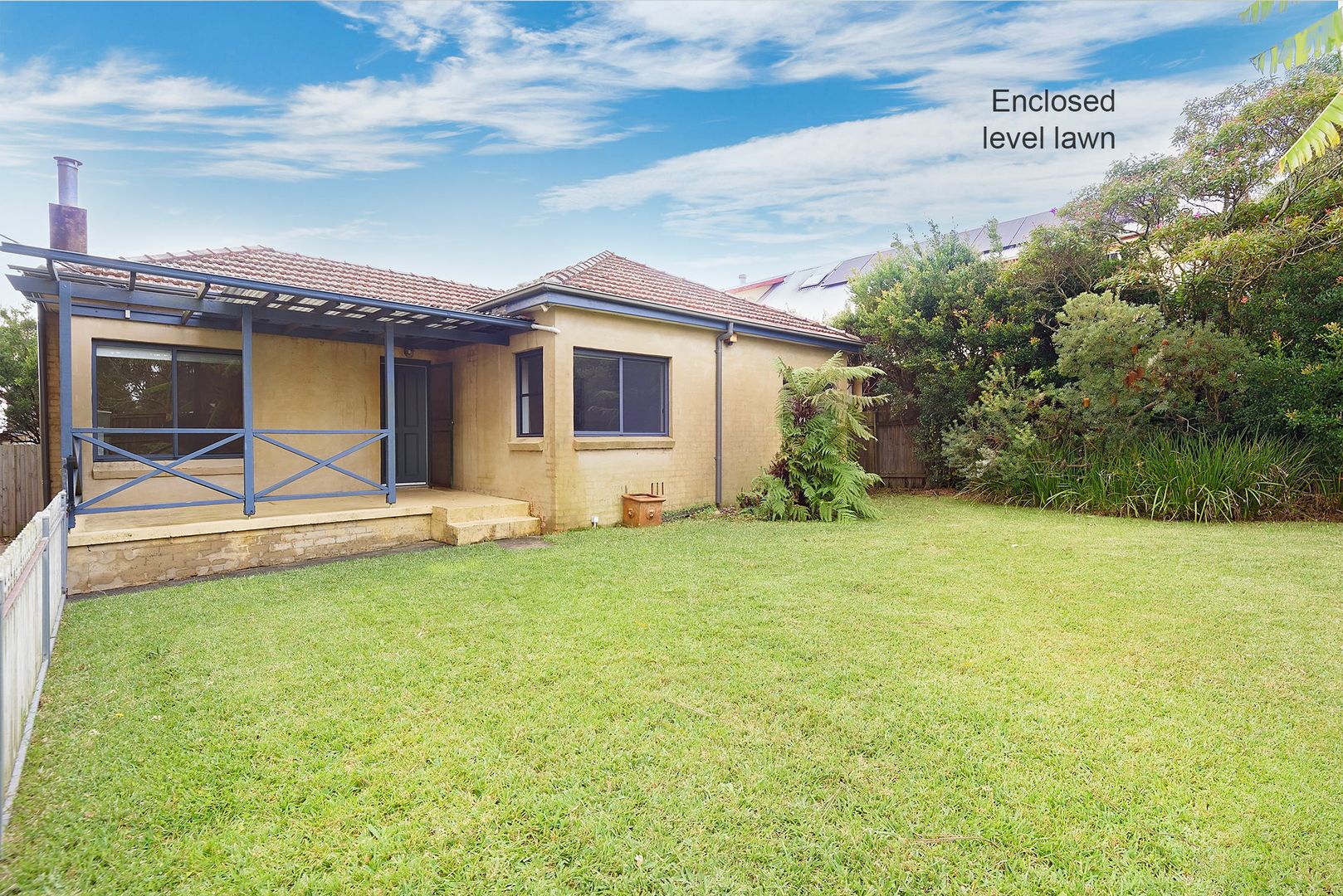 320 Warringah Road, Frenchs Forest NSW 2086