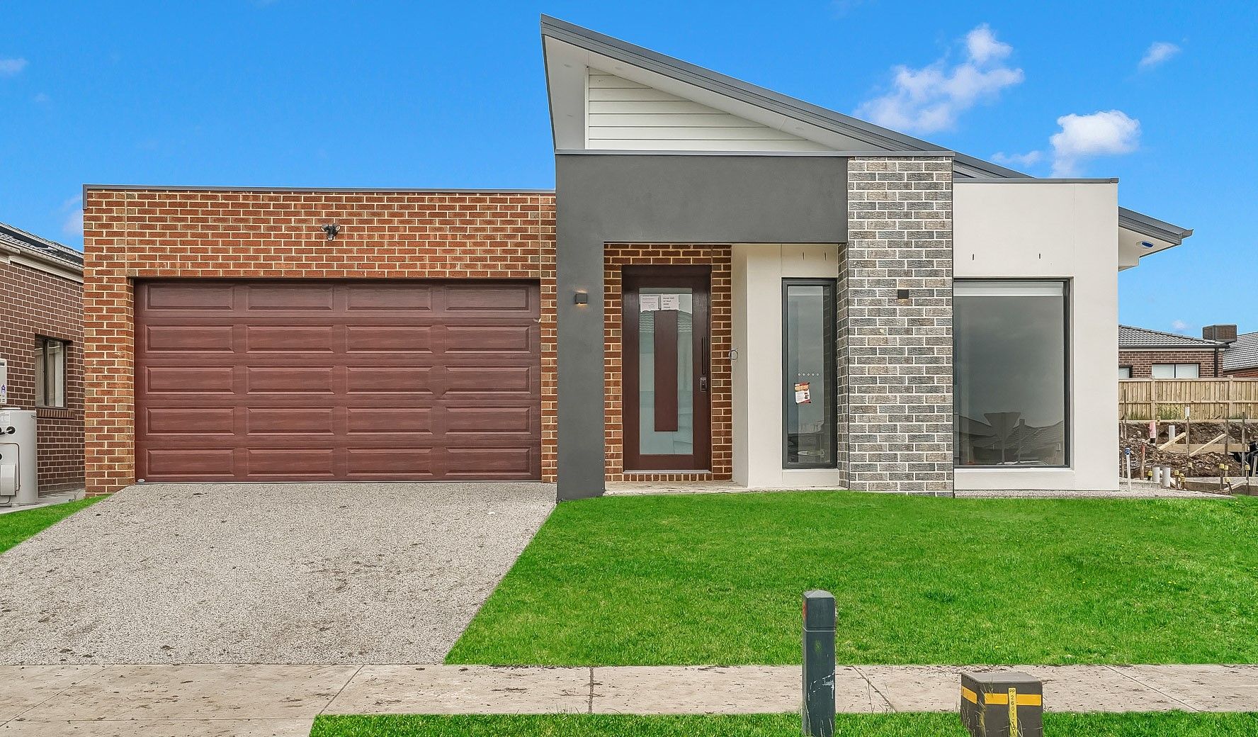 4 bedrooms House in 20 Earlington Drive WOLLERT VIC, 3750