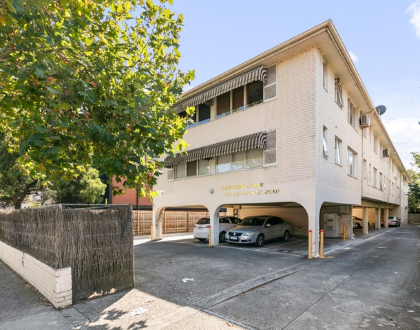 25/231 Dandenong Road, Windsor VIC 3181