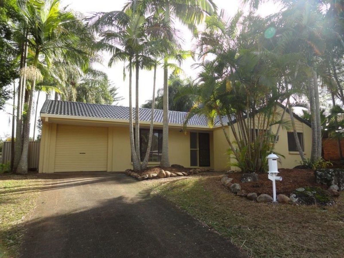 3 bedrooms House in 34 Merloo Drive NERANG QLD, 4211