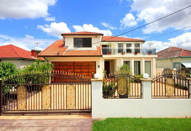 6 Greenwood Avenue, Bankstown NSW 2200