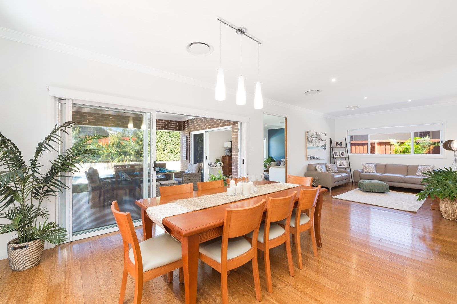 10 Whitehaven Street, Greenhills Beach NSW 2230, Image 2