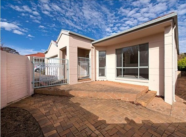 9 Lange Place, Bruce ACT 2617