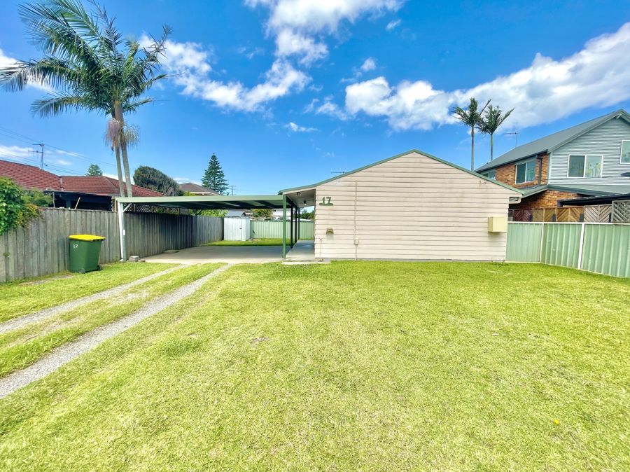 17 Anniversary Drive, Diamond Beach Property History & Address