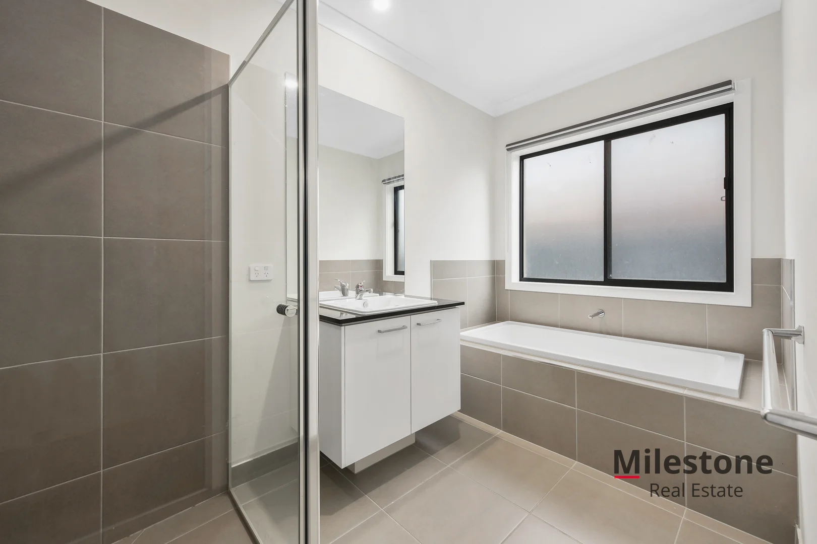 Additional image 7 of 40 Bolshoi Boulevard, Clyde North VIC 3978