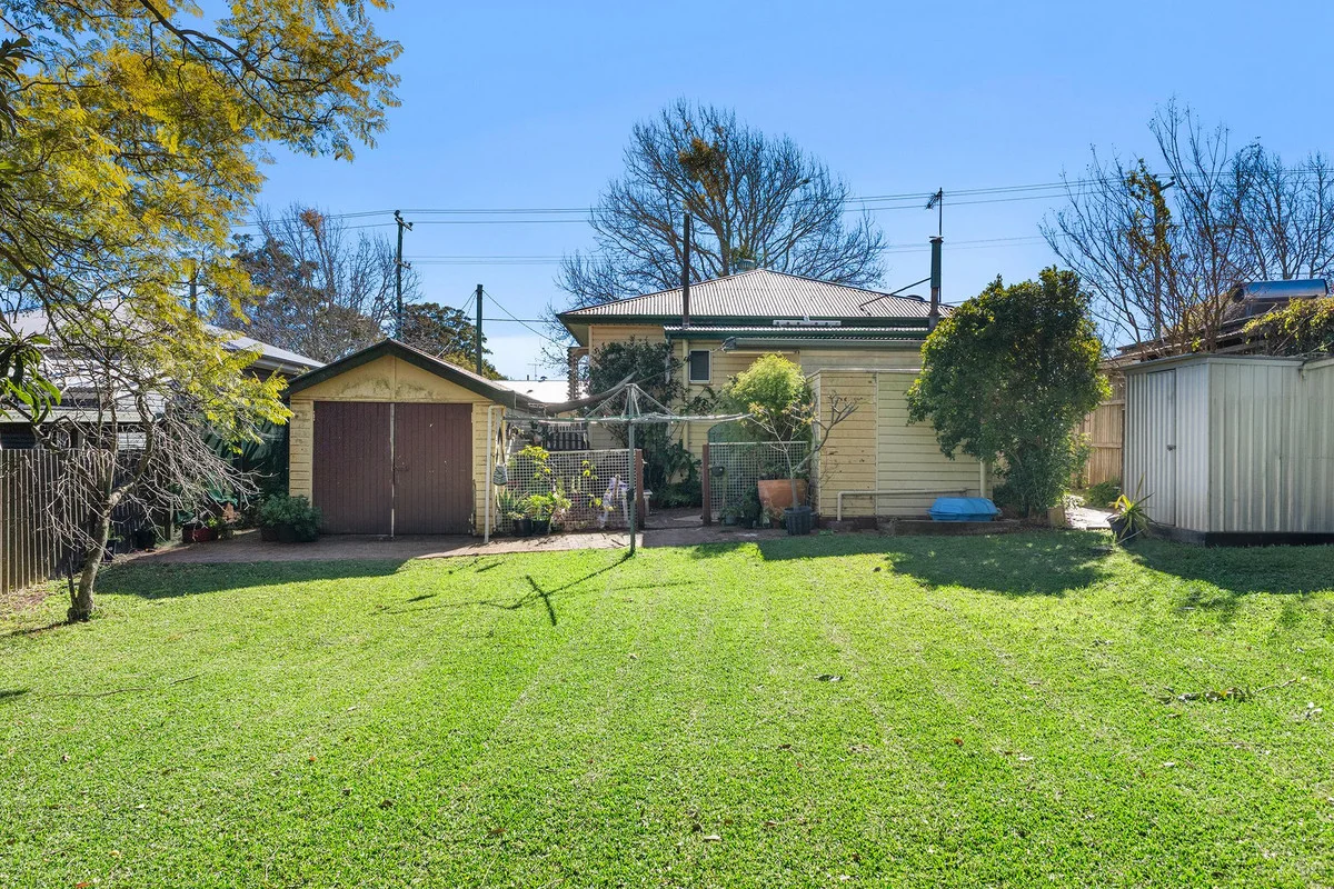 Image 12