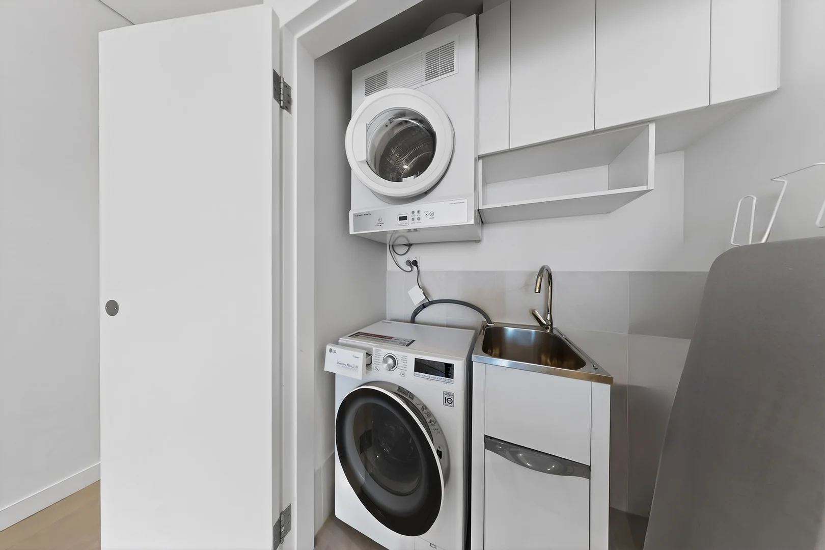 Additional image 12 of 2202/111 Mary Street, Brisbane City QLD 4000