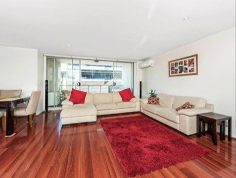 2 bedrooms Apartment / Unit / Flat in Level 3, 301/22 Charles Street PARRAMATTA NSW, 2150