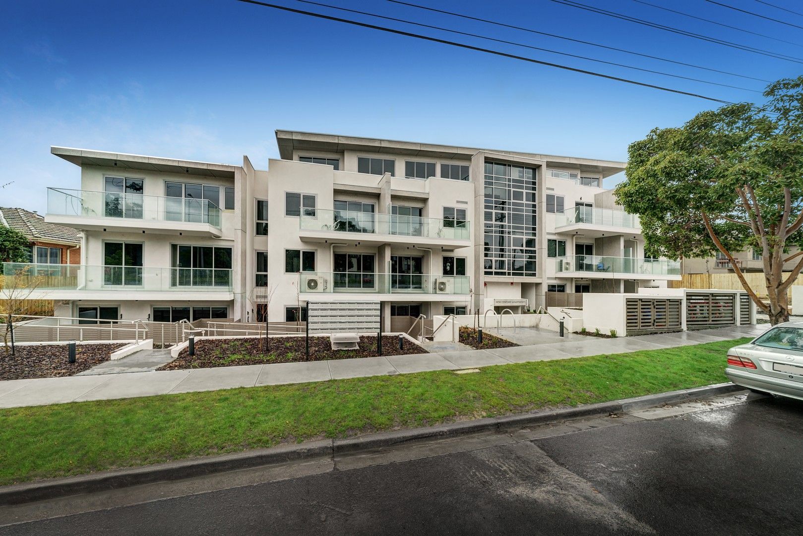 304/330-334 Manningham Road, Doncaster VIC 3108, Image 0