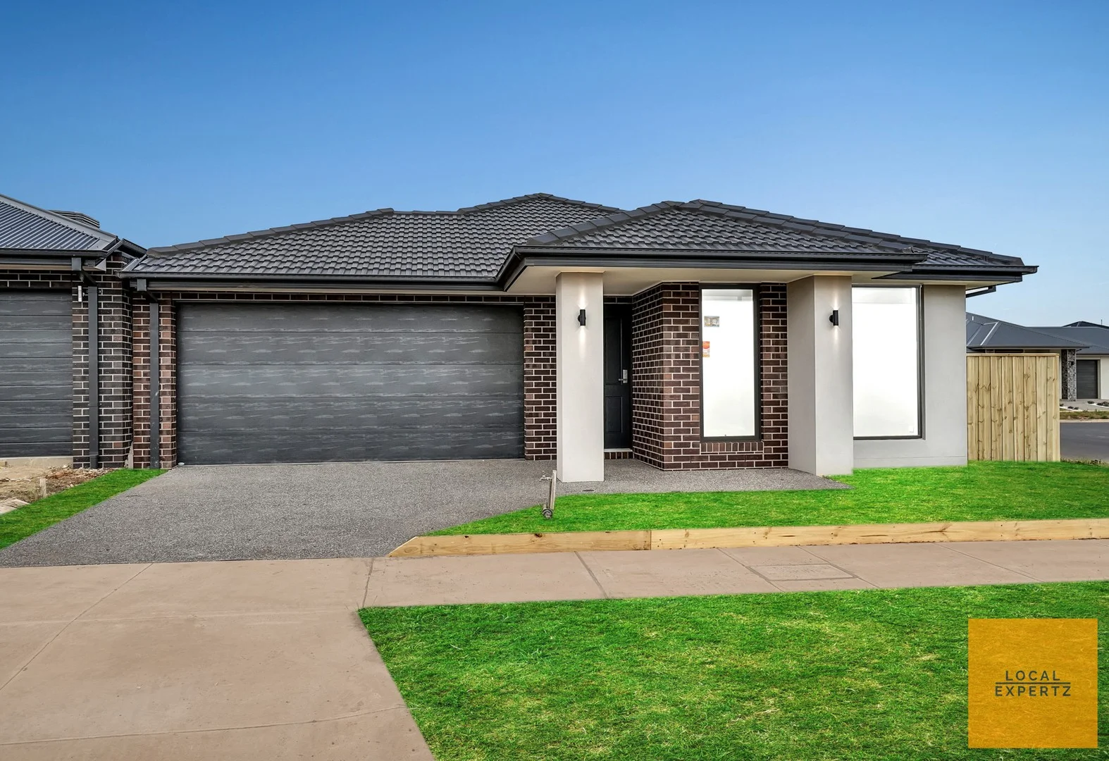 2 Pyramid Street, Bonnie Brook VIC 3335