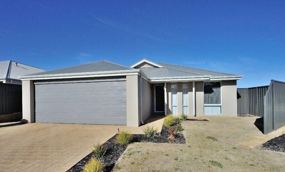 4 bedrooms House in 34 Chilvers Street BALDIVIS WA, 6171
