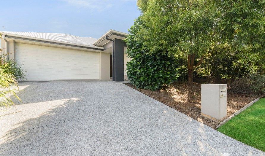 4 bedrooms House in 199A Riverstone Crossing MAUDSLAND QLD, 4210