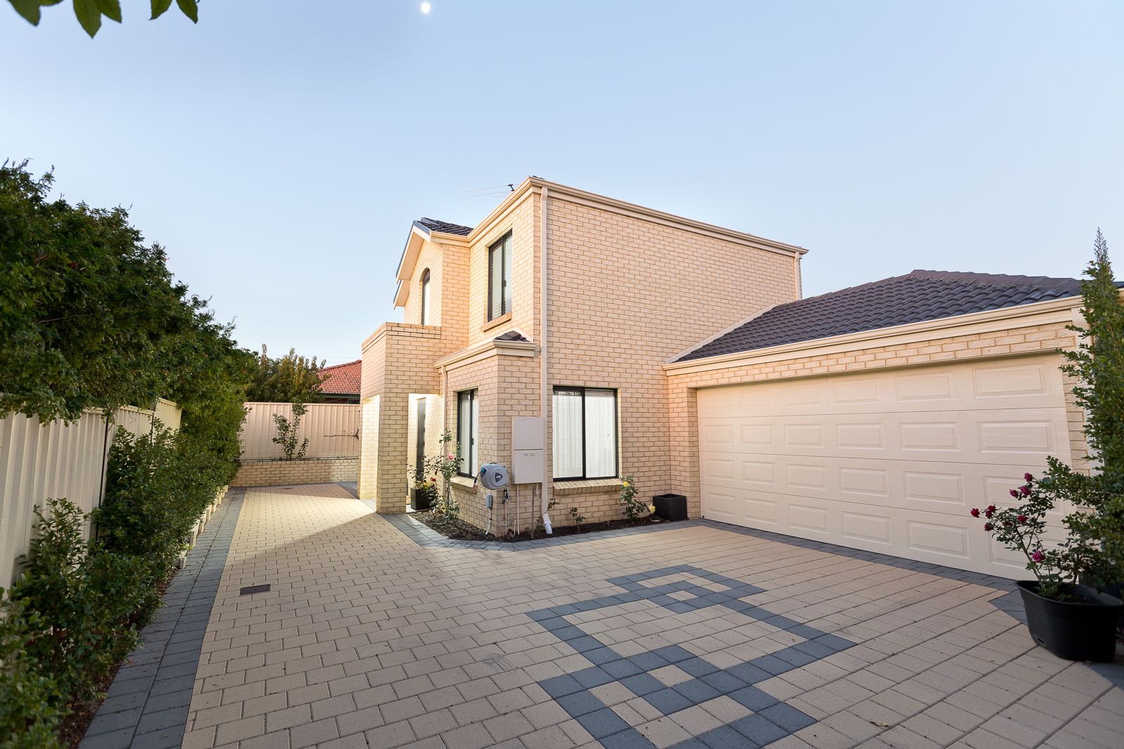 36A Redwood Crescent, Melville WA 6156, Image 1