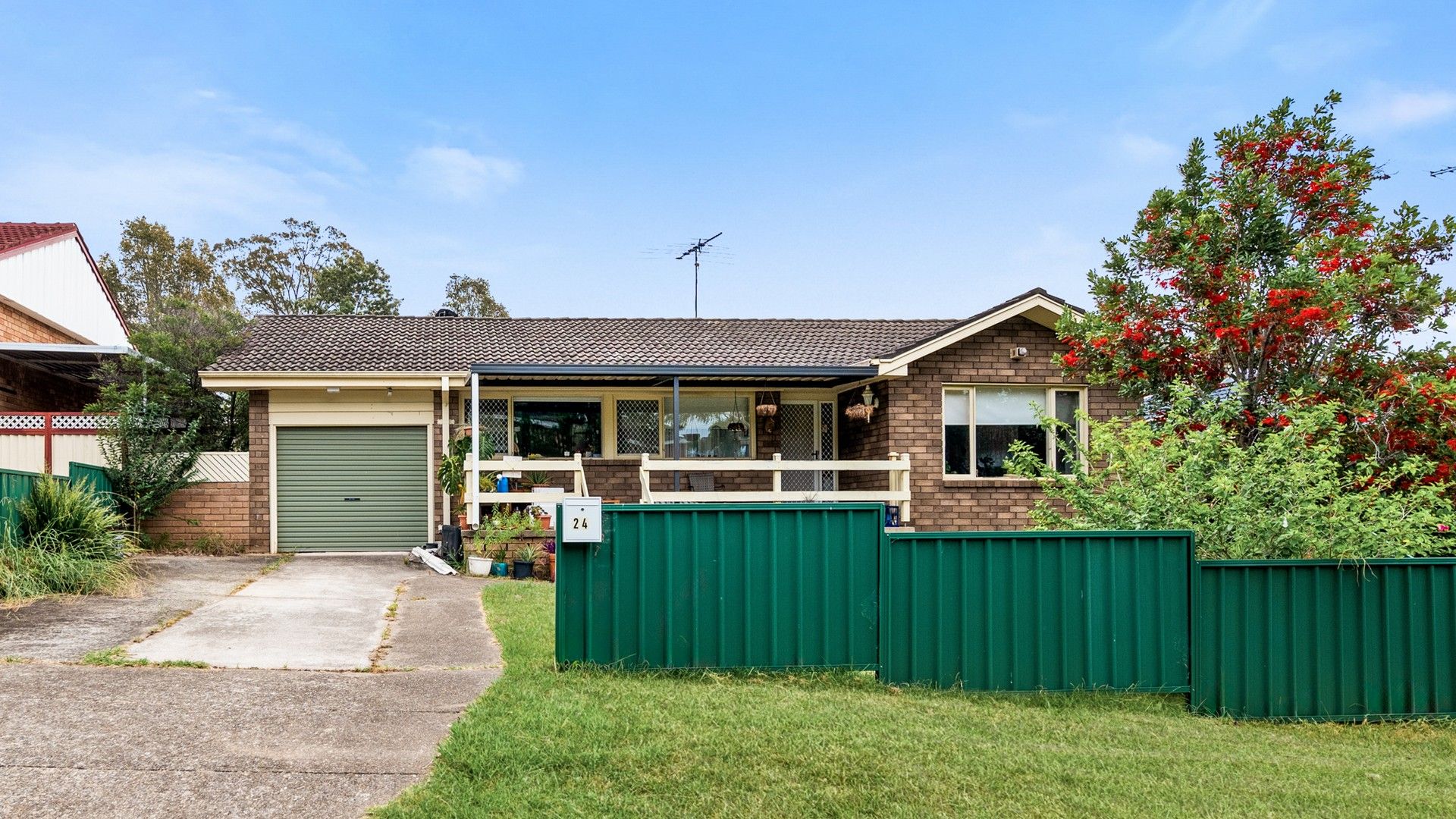 24 Guise Road, Bradbury NSW 2560, Image 0