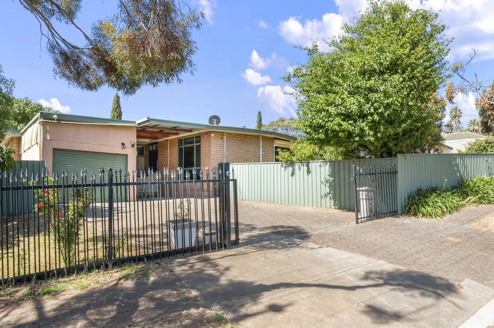 4 Mitchell Drive, Para Hills SA 5096, Image 0