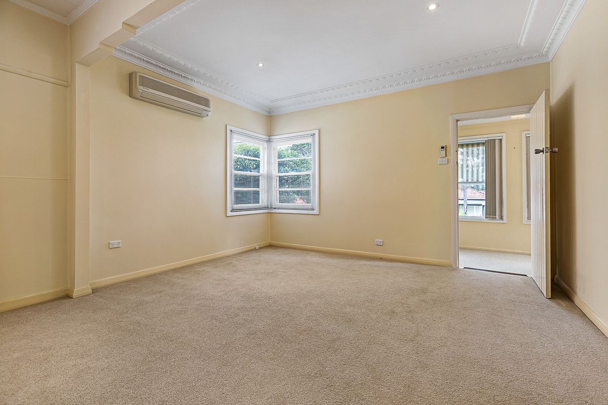 16 Lilian Street, Glendale NSW 2285, Image 2