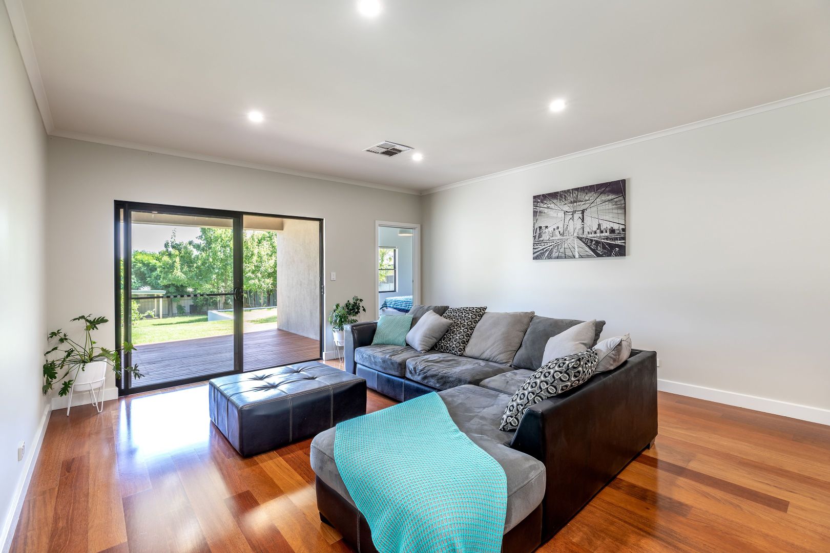 39 Seacombe Road, Sturt SA 5047, Image 2