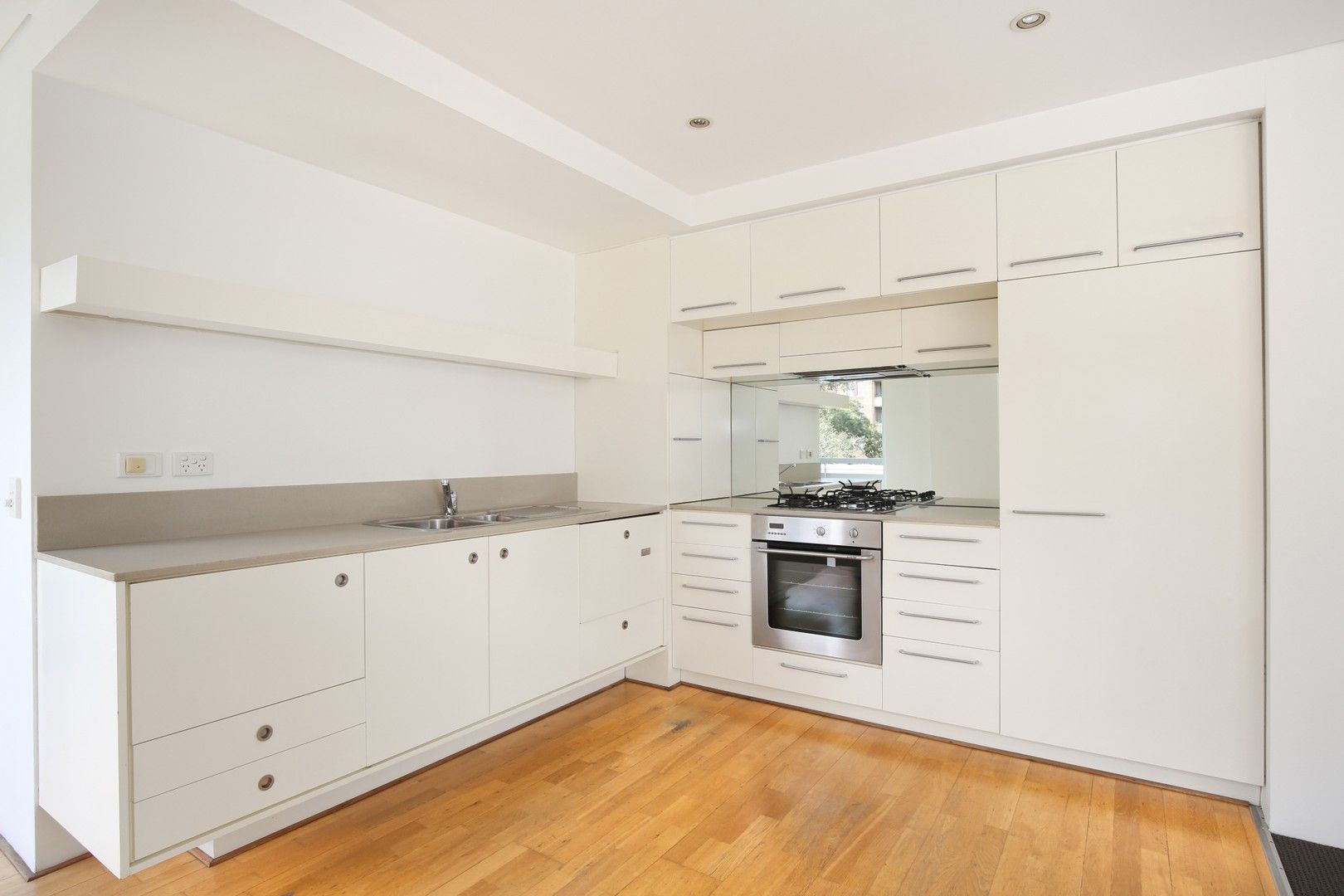 1 bedrooms Apartment / Unit / Flat in 604/18-20 Allen Street PYRMONT NSW, 2009