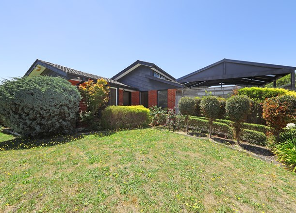 1 Hollyview Court, Rowville VIC 3178