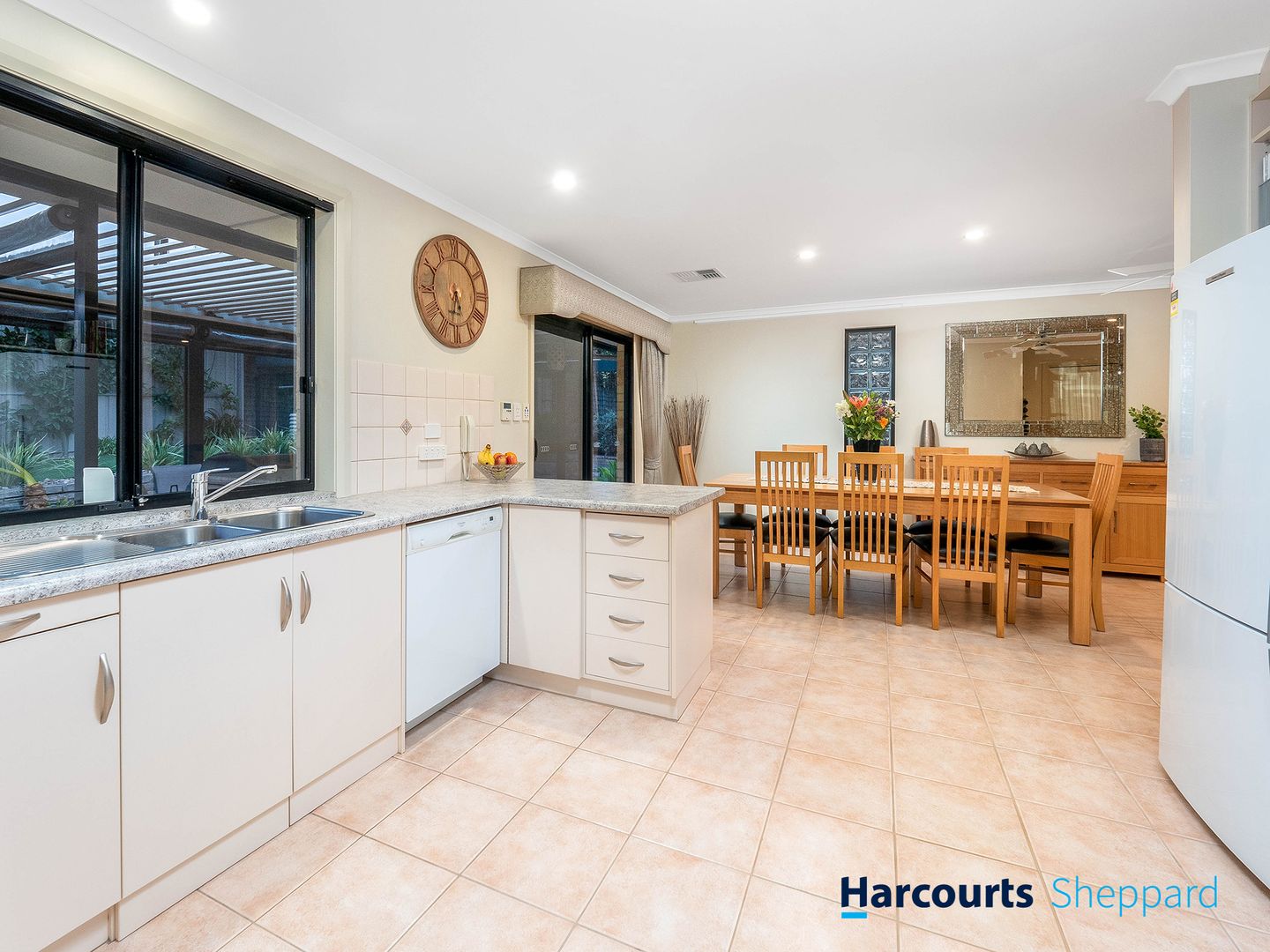 8 Liston Street, O'Halloran Hill SA 5158, Image 2