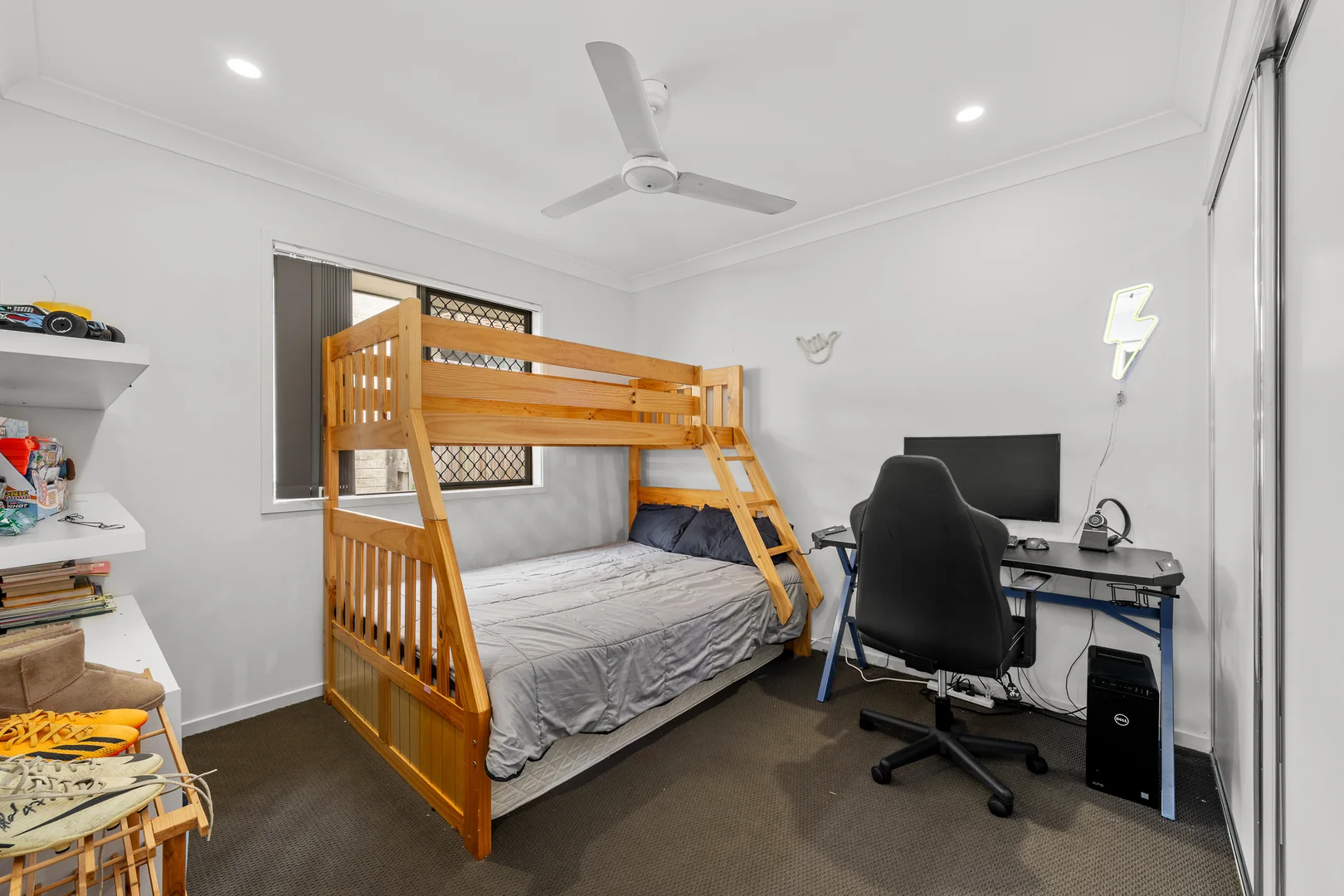 Additional image 11 of 7 Cassidy Crescent, Willow Vale QLD 4209