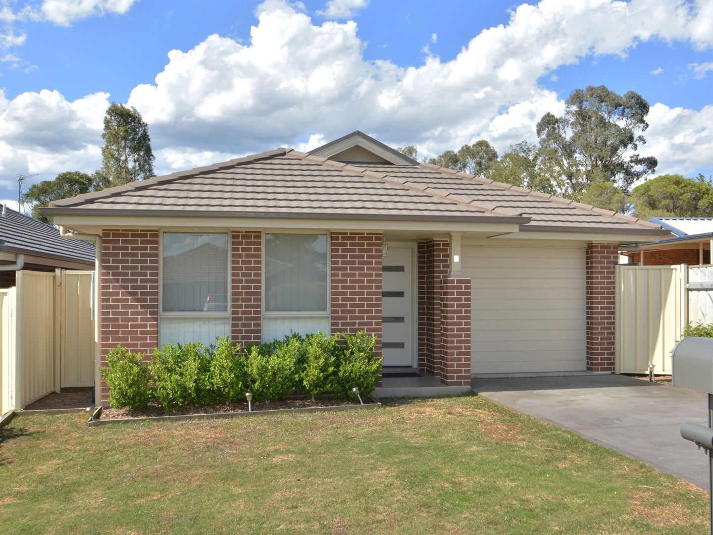 1/70 Yates Street, East Branxton NSW 2335, Image 0