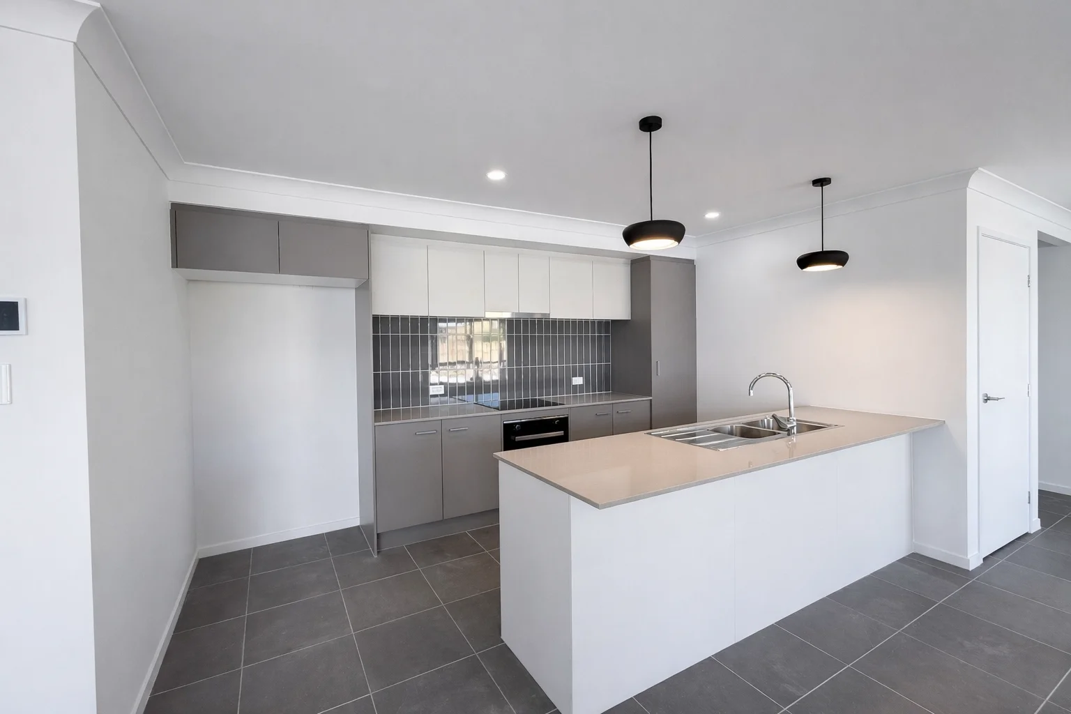 Additional image 3 of 64 Barcoo Drive, Plainland QLD 4341