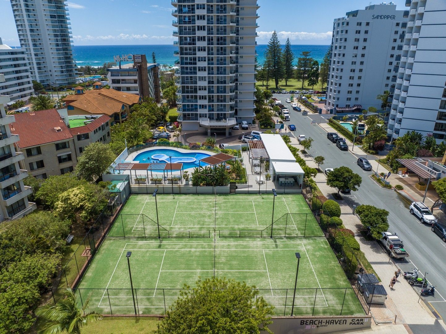 9D/1 Albert Avenue, Broadbeach QLD 4218, Image 0