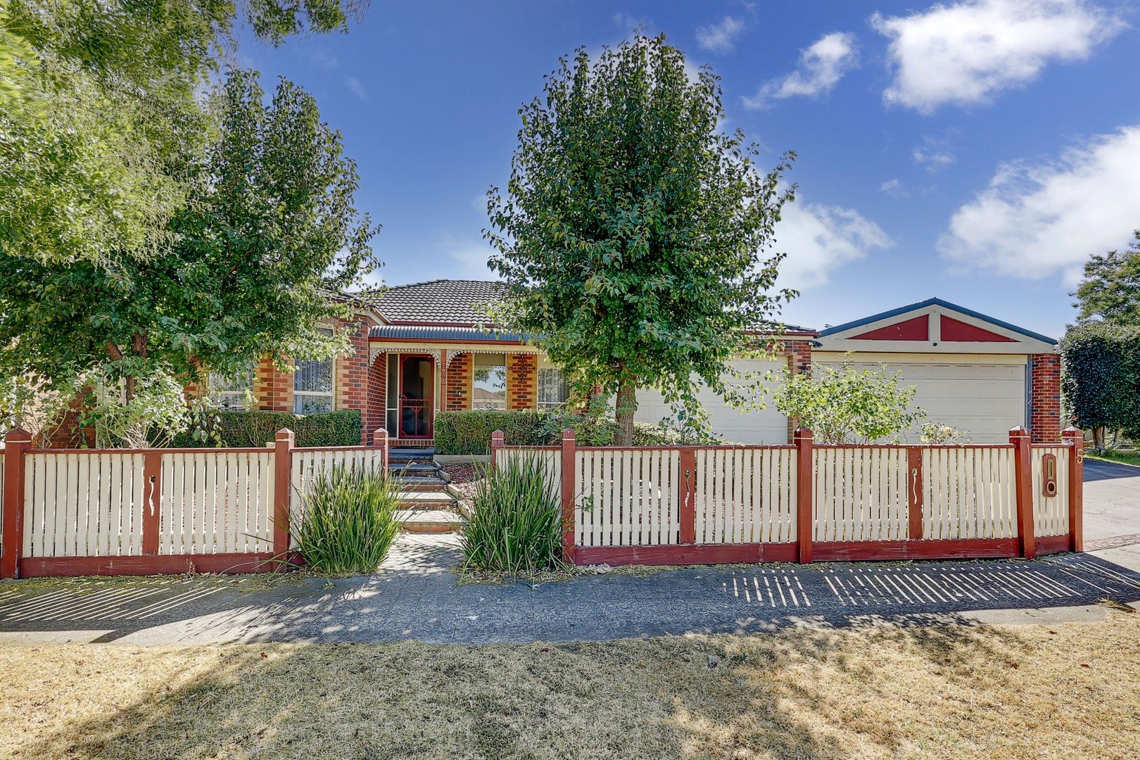 5 Erindale Place, Craigieburn VIC 3064, Image 0