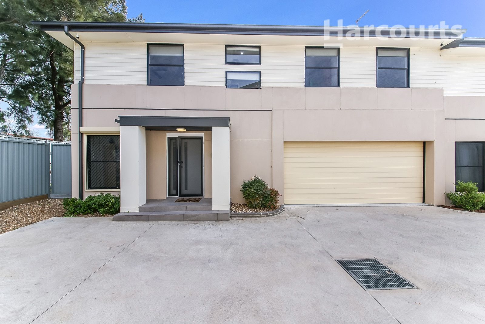 4 bedrooms Townhouse in 6/200 Great Western Highway ST MARYS NSW, 2760
