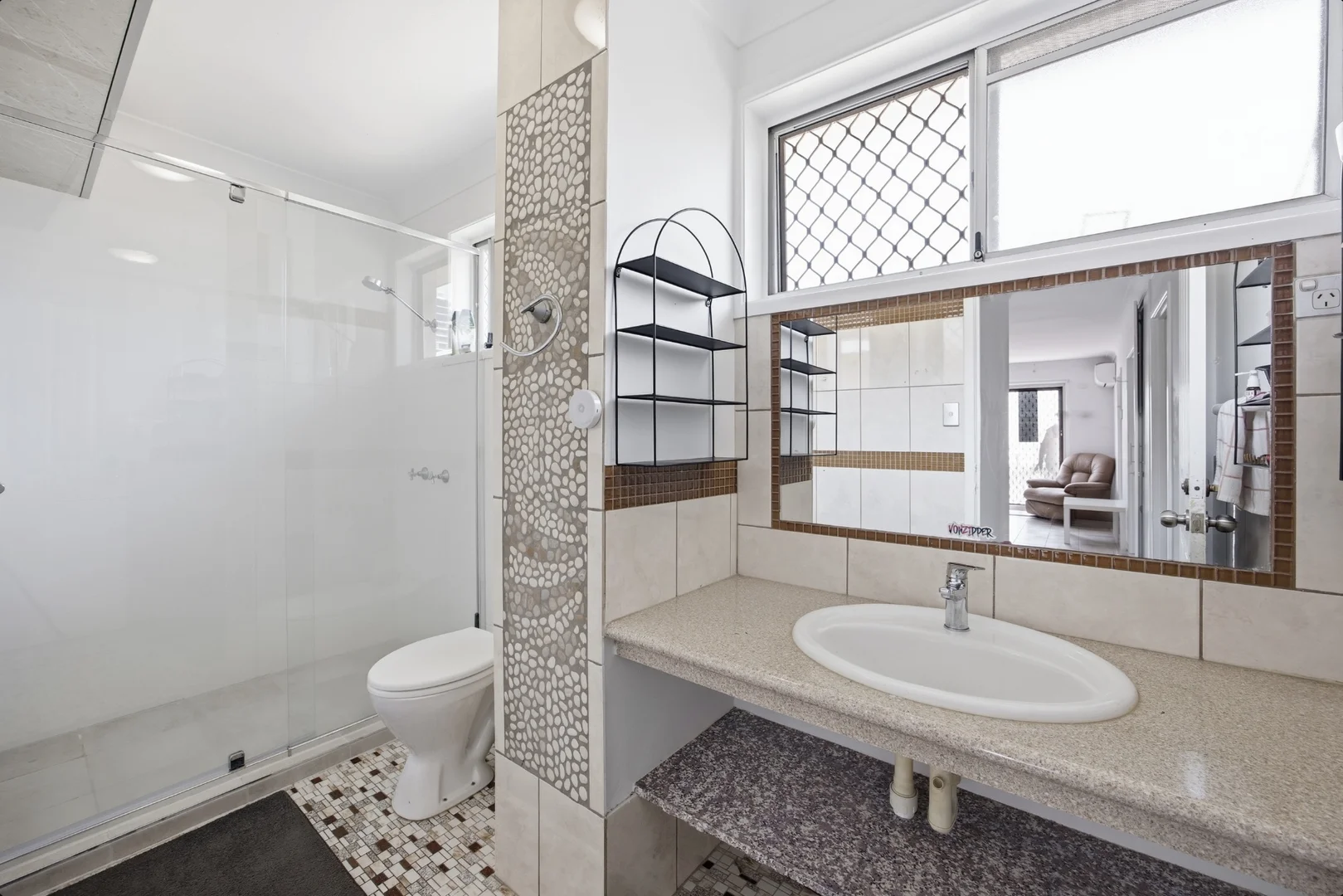 Additional image 11 of Unit 4/51 Burra Street, Chevron Island QLD 4217