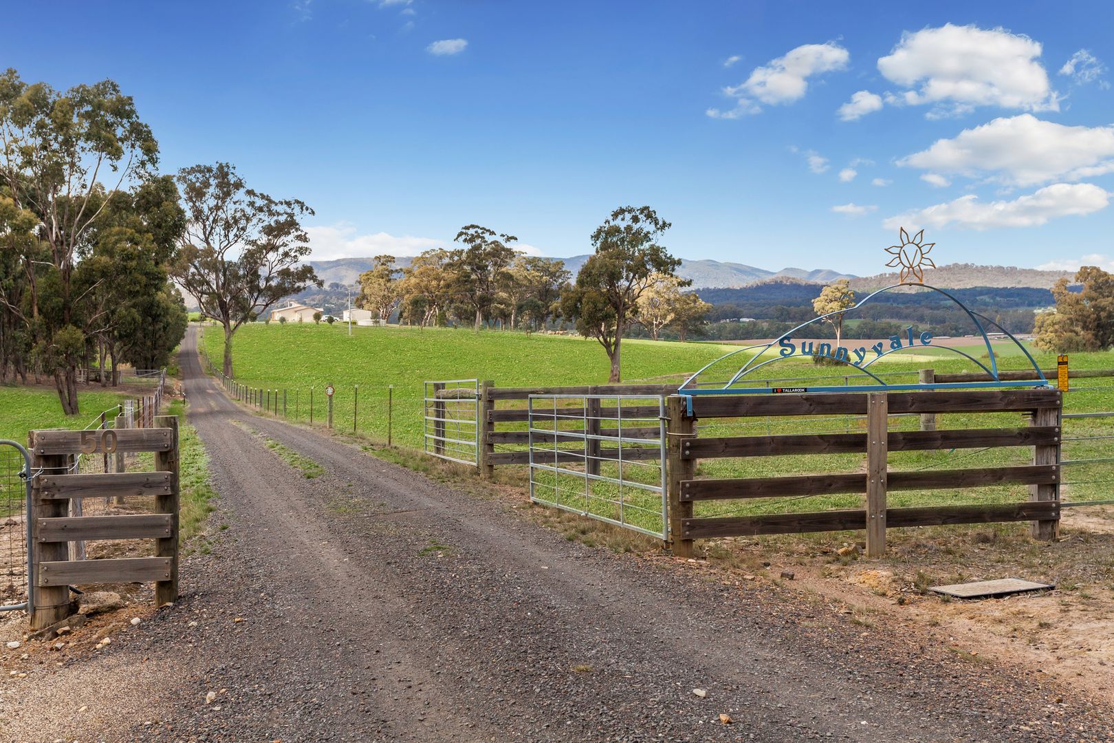 50 Ashes Bridge Road, Tallarook VIC 3659, Image 2