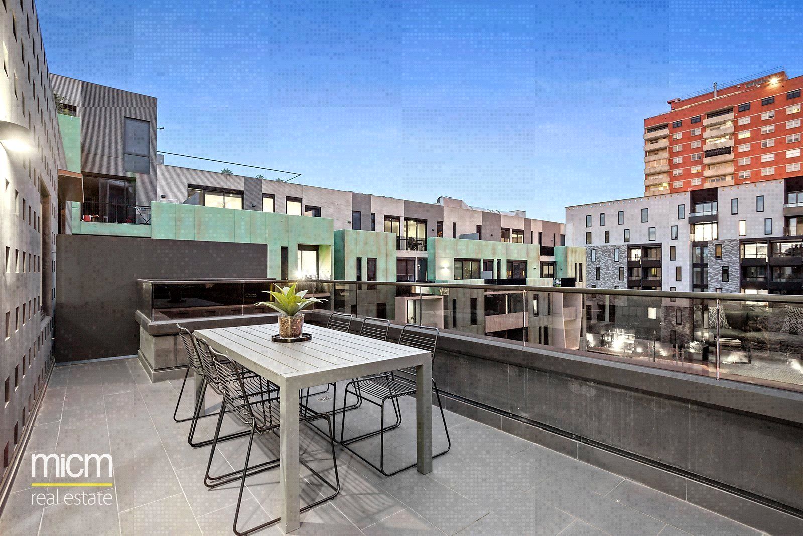 2 bedrooms Apartment / Unit / Flat in 307/82 Canning Street CARLTON VIC, 3053