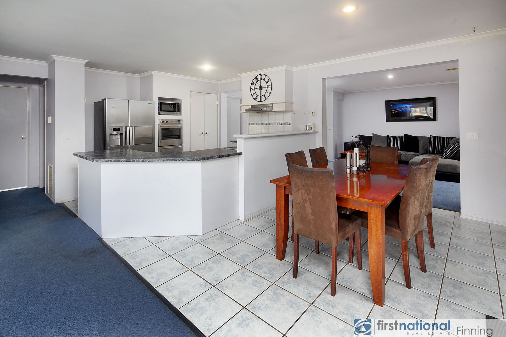 47 Central Park Way, Cranbourne West VIC 3977, Image 2