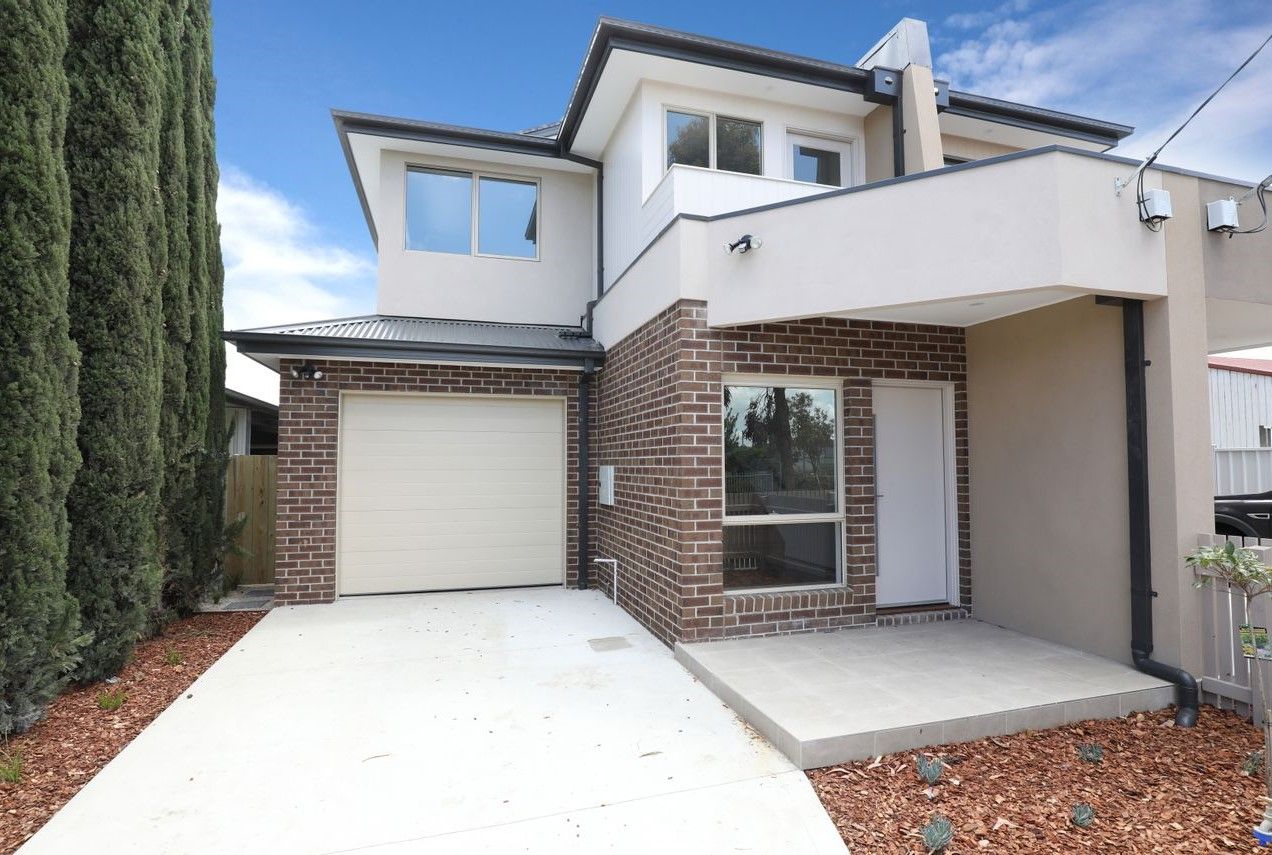 3 bedrooms Townhouse in 15A Hotham Street BRAYBROOK VIC, 3019