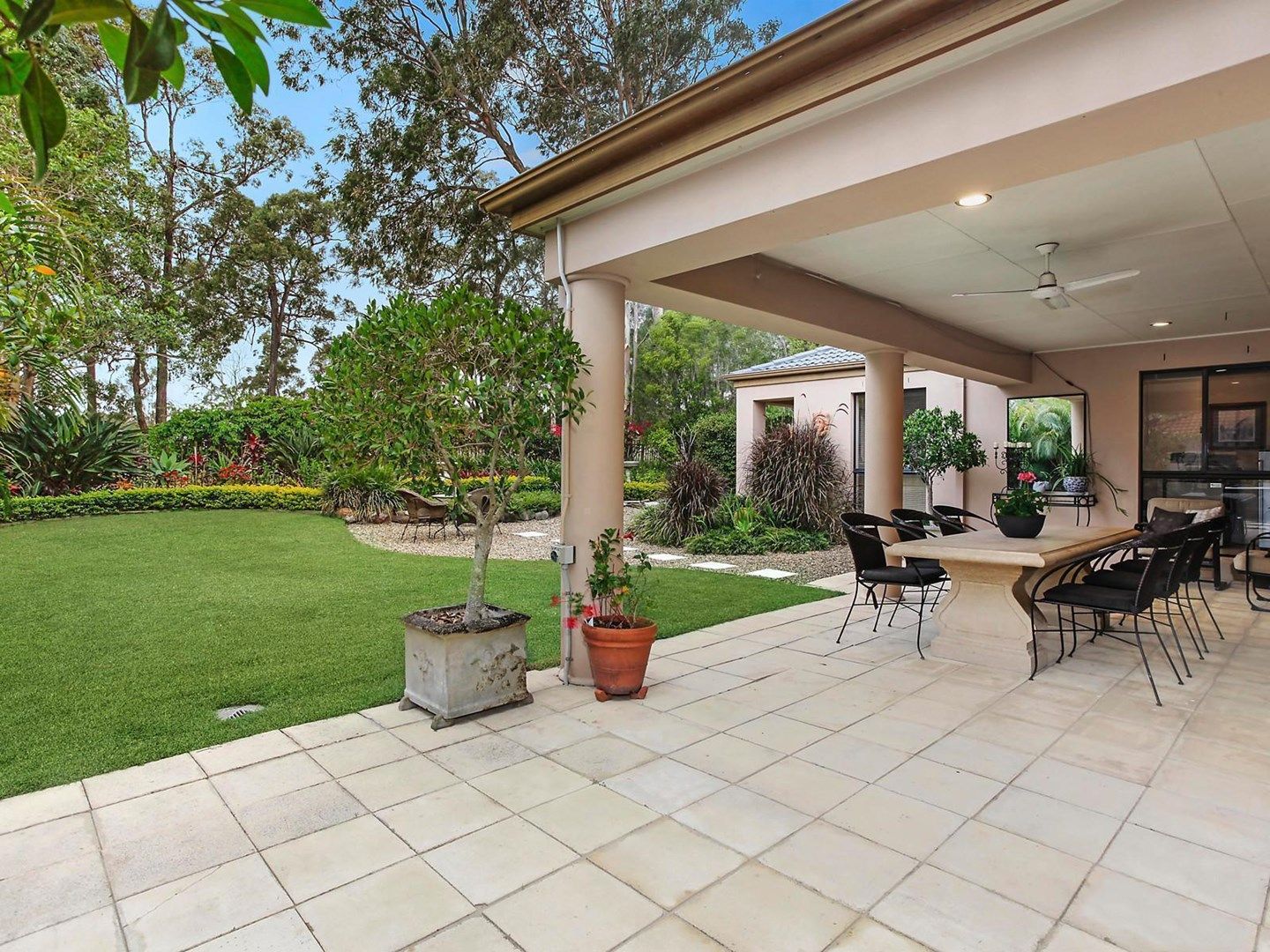 27 Chichester Drive, Arundel QLD 4214, Image 0