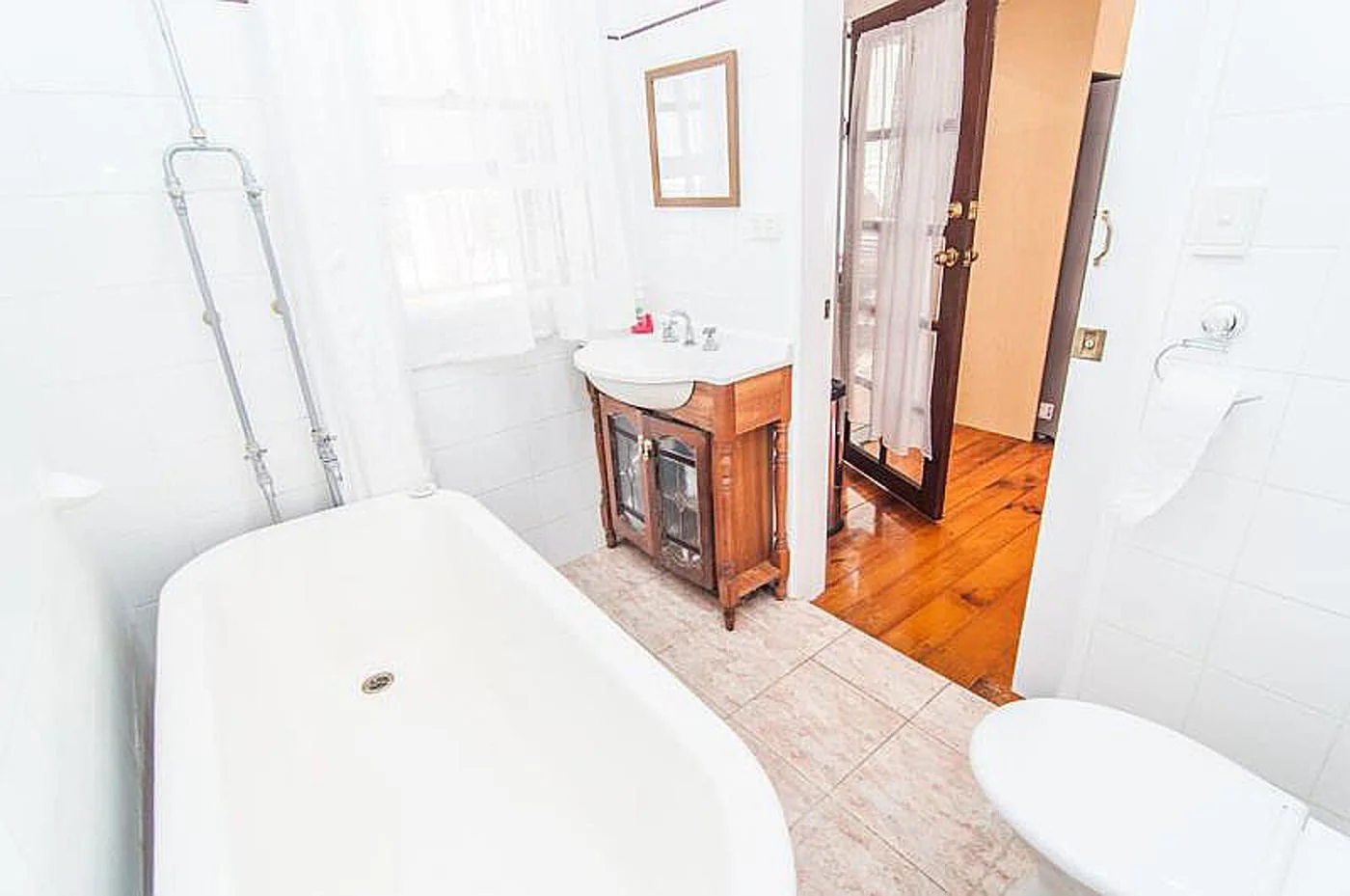 Additional image 6 of 15 Water Street, Red Hill QLD 4059