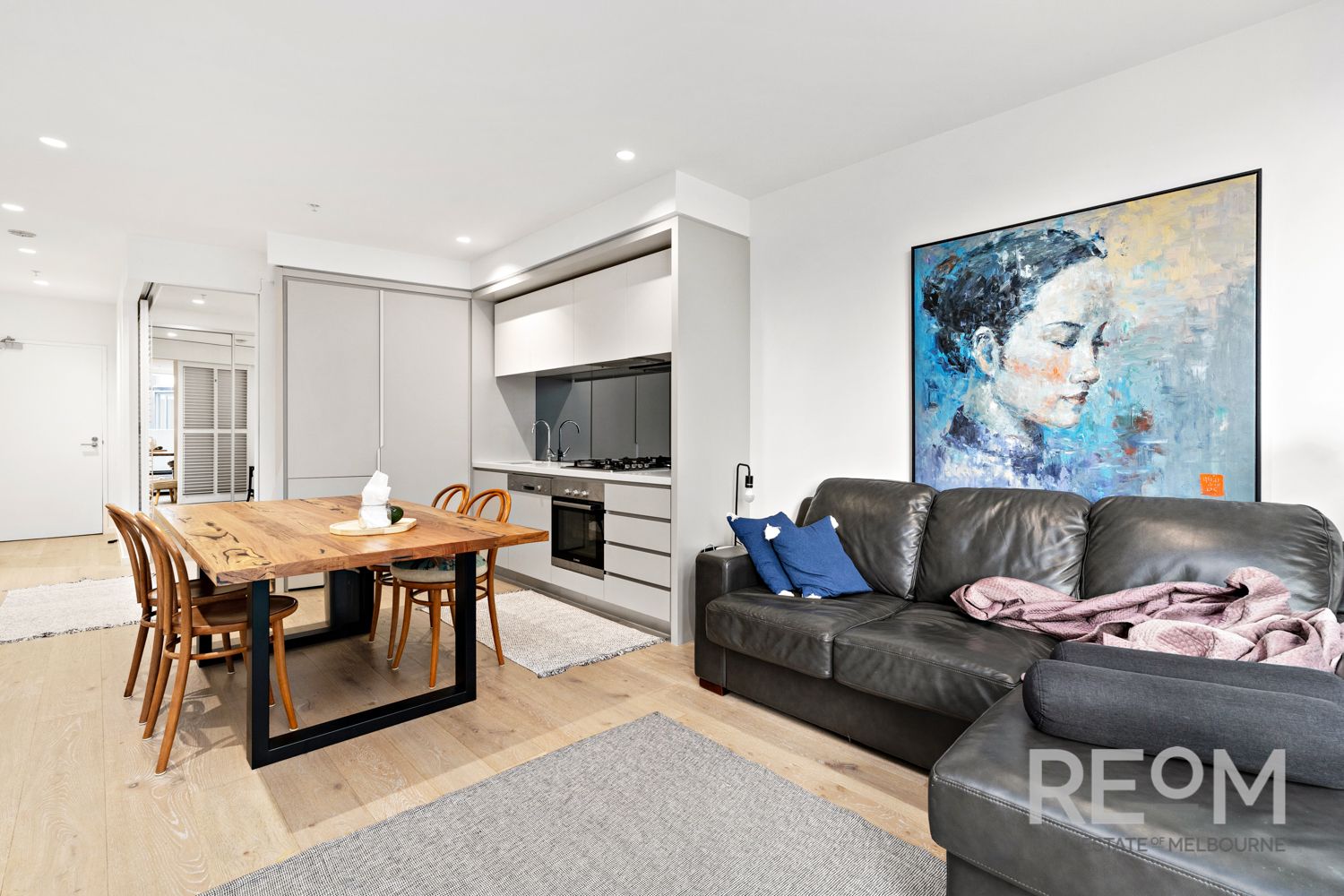 2 bedrooms Apartment / Unit / Flat in 421/4 Acacia Place ABBOTSFORD VIC, 3067