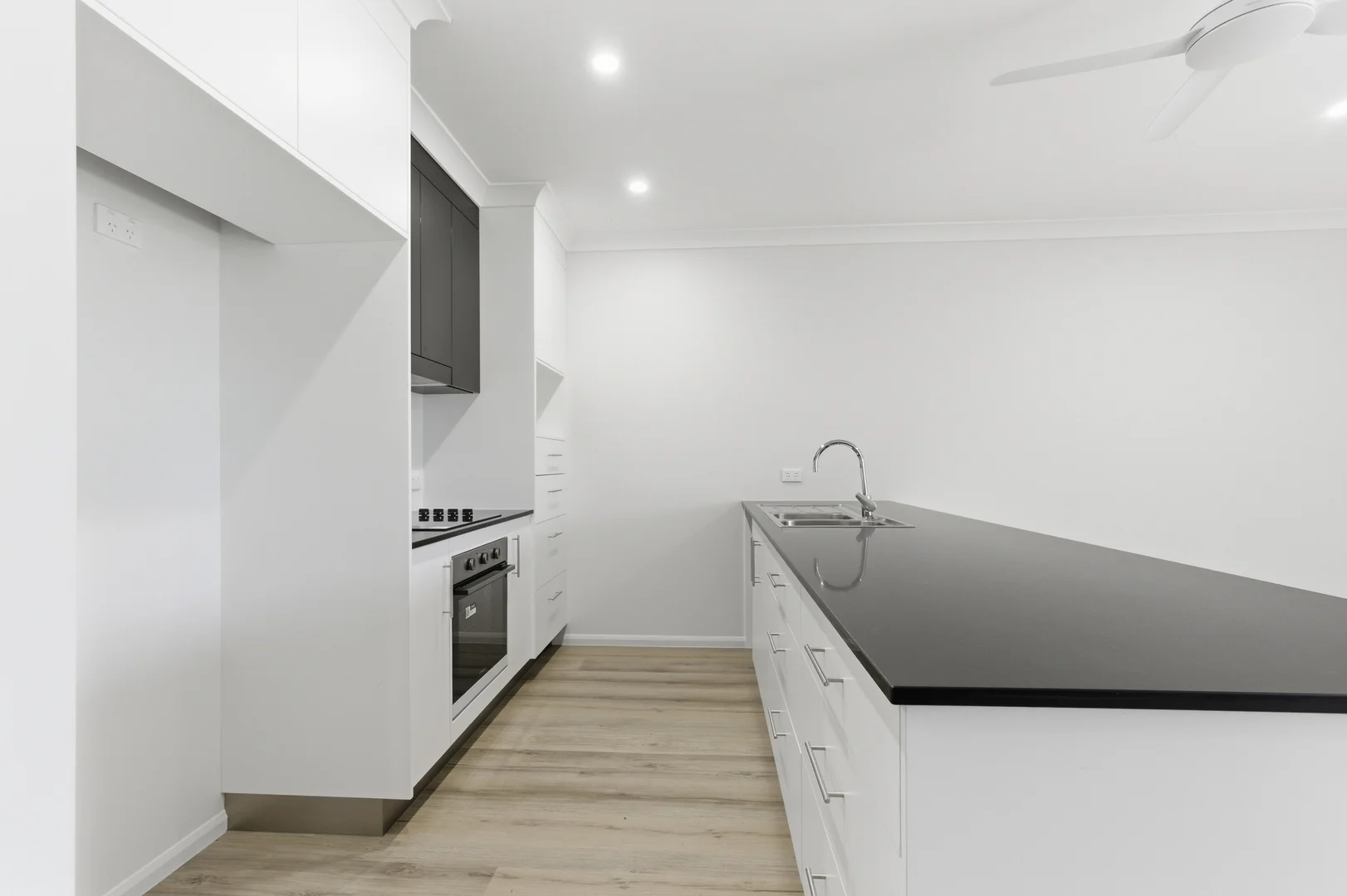 Additional image 9 of 33B Keppel Avenue, Norman Gardens QLD 4701