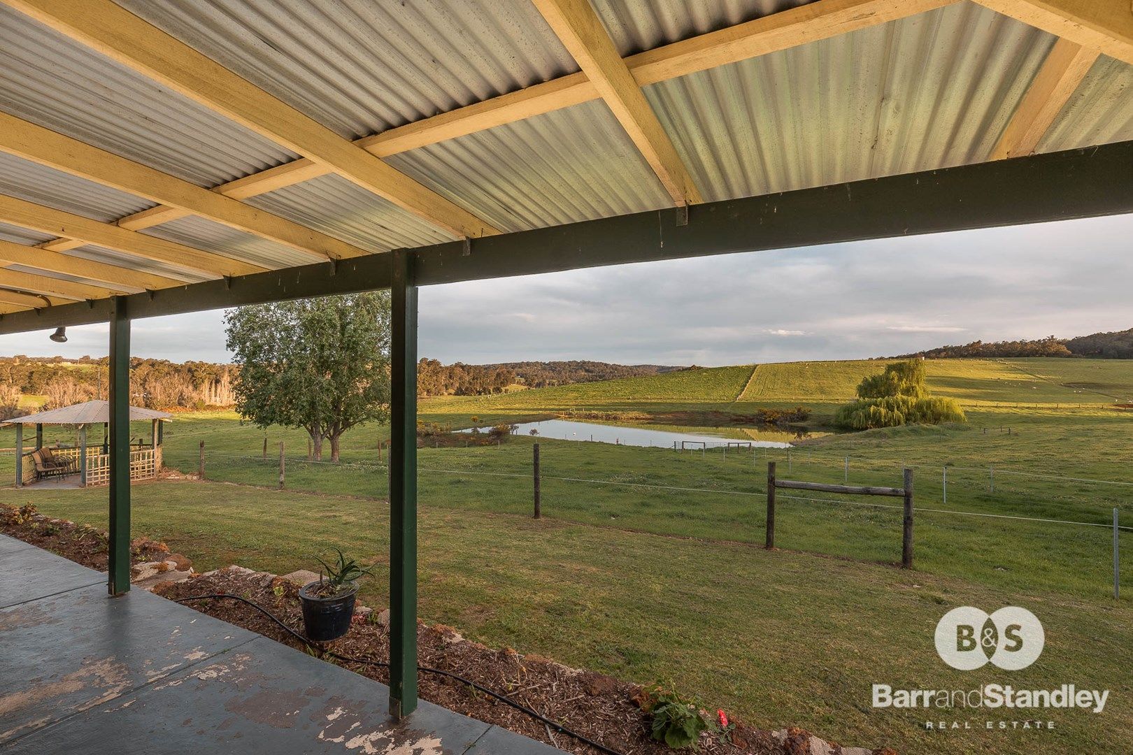 238 Wade Road, Brookhampto Property History & Address Research Domain