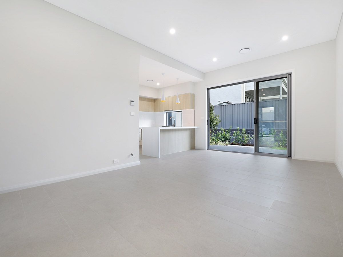 25 Harbour Boulevard, Shell Cove NSW 2529, Image 2