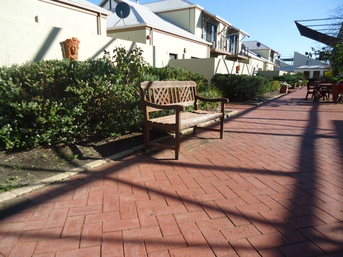 2 bedrooms Apartment / Unit / Flat in 31/330 South Terrace SOUTH FREMANTLE WA, 6162