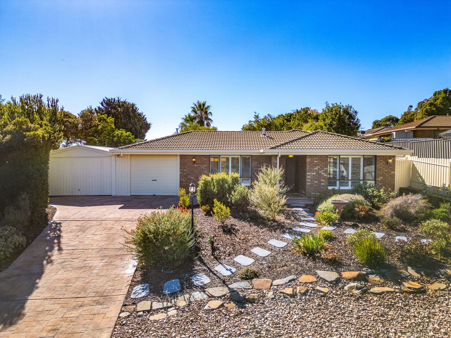 10 Queens Way, Woodcroft SA 5162, Image 0