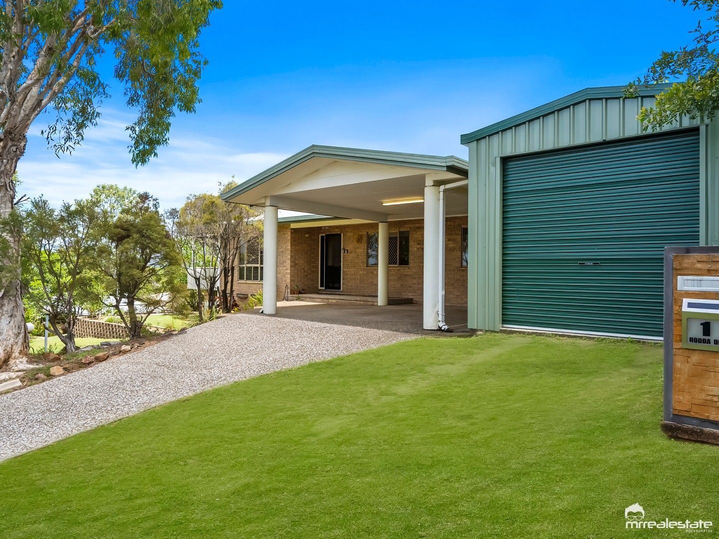 3 bedrooms House in 1 Hodda Drive KAWANA QLD, 4701