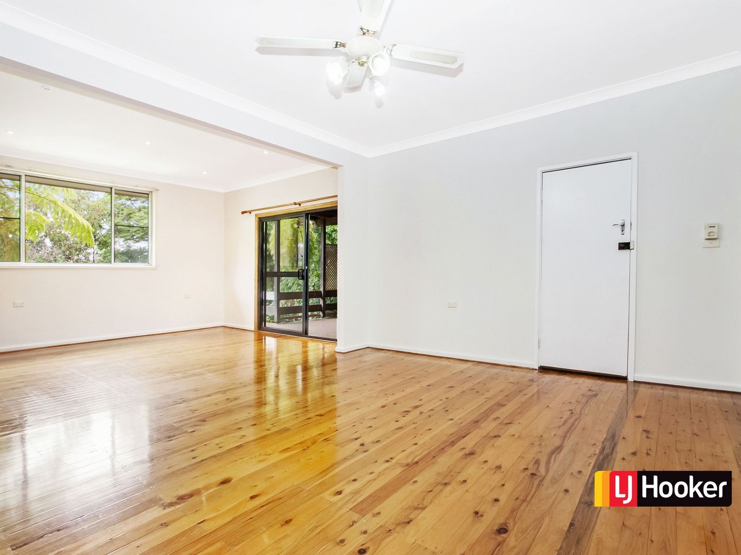 18 Barbara Boulevard, Seven Hills NSW 2147, Image 1